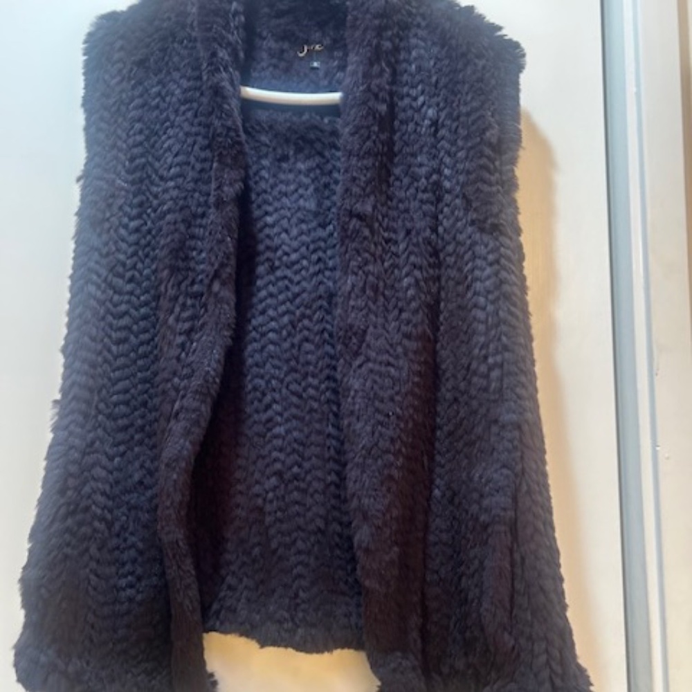 June rabbit fur vest - Picture 10 of 11